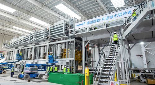 滿滿科技感 探秘恒大最強(qiáng)汽車(chē)基地 自動(dòng)化科技